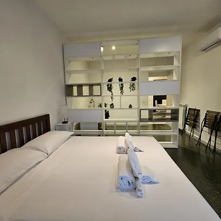 Be Your - Isabella Bright *