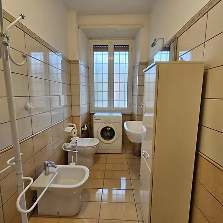 Be Your - Isabella Bright * Rome