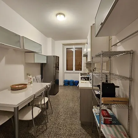 Be Your - Isabella Bright